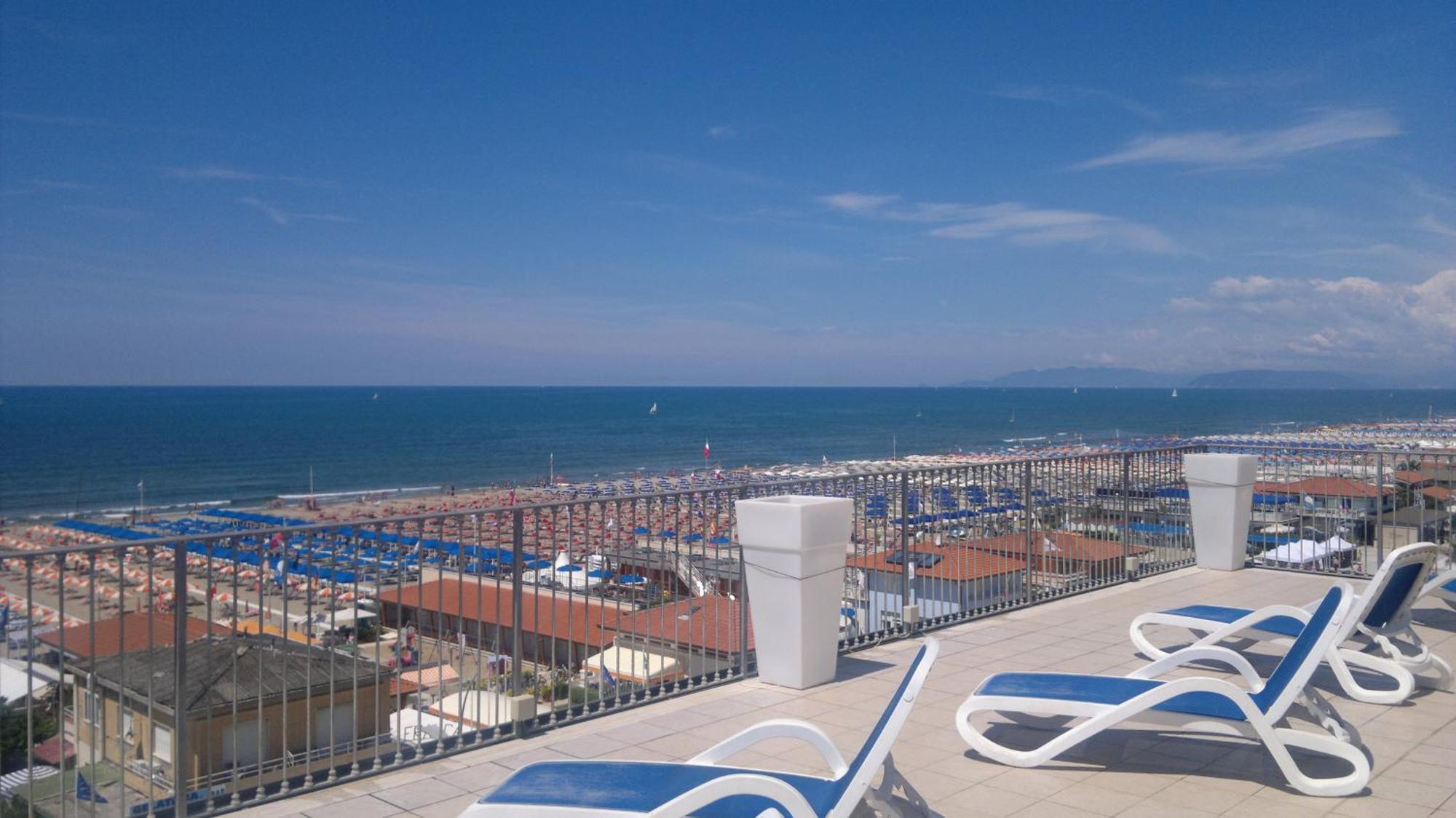 Hotel Sole E Mare Lido di Camaiore Exterior foto