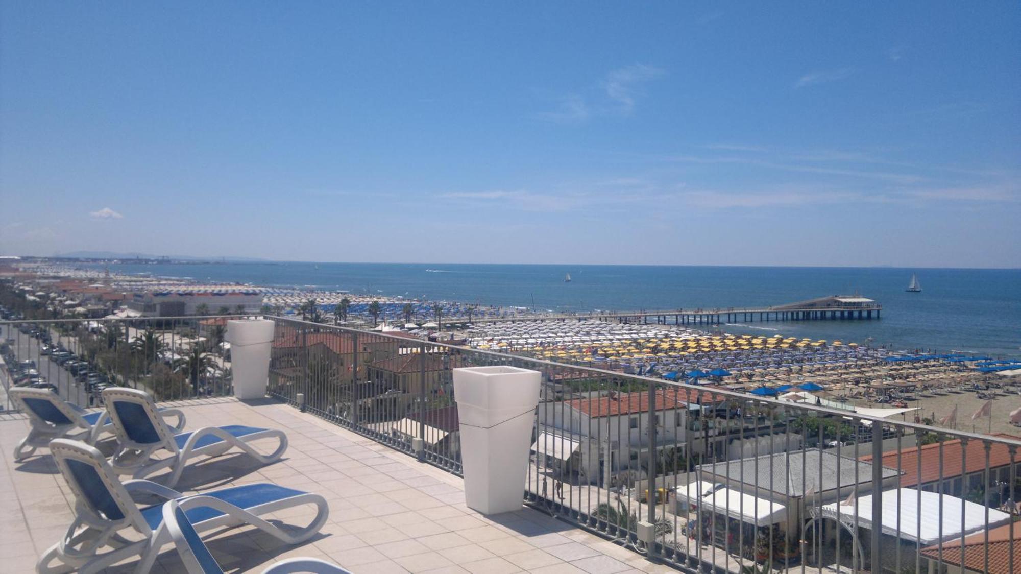 Hotel Sole E Mare Lido di Camaiore Exterior foto