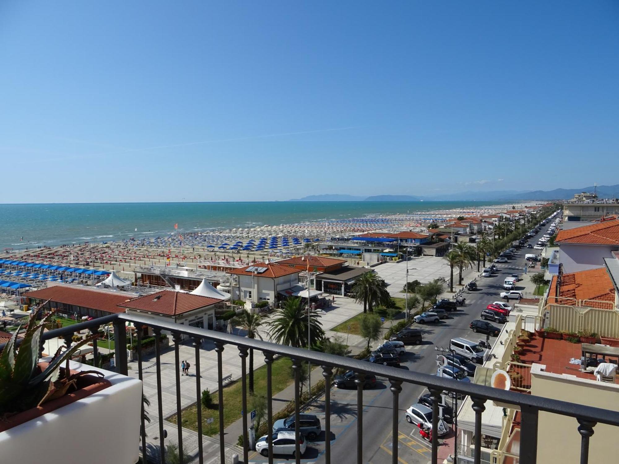 Hotel Sole E Mare Lido di Camaiore Exterior foto