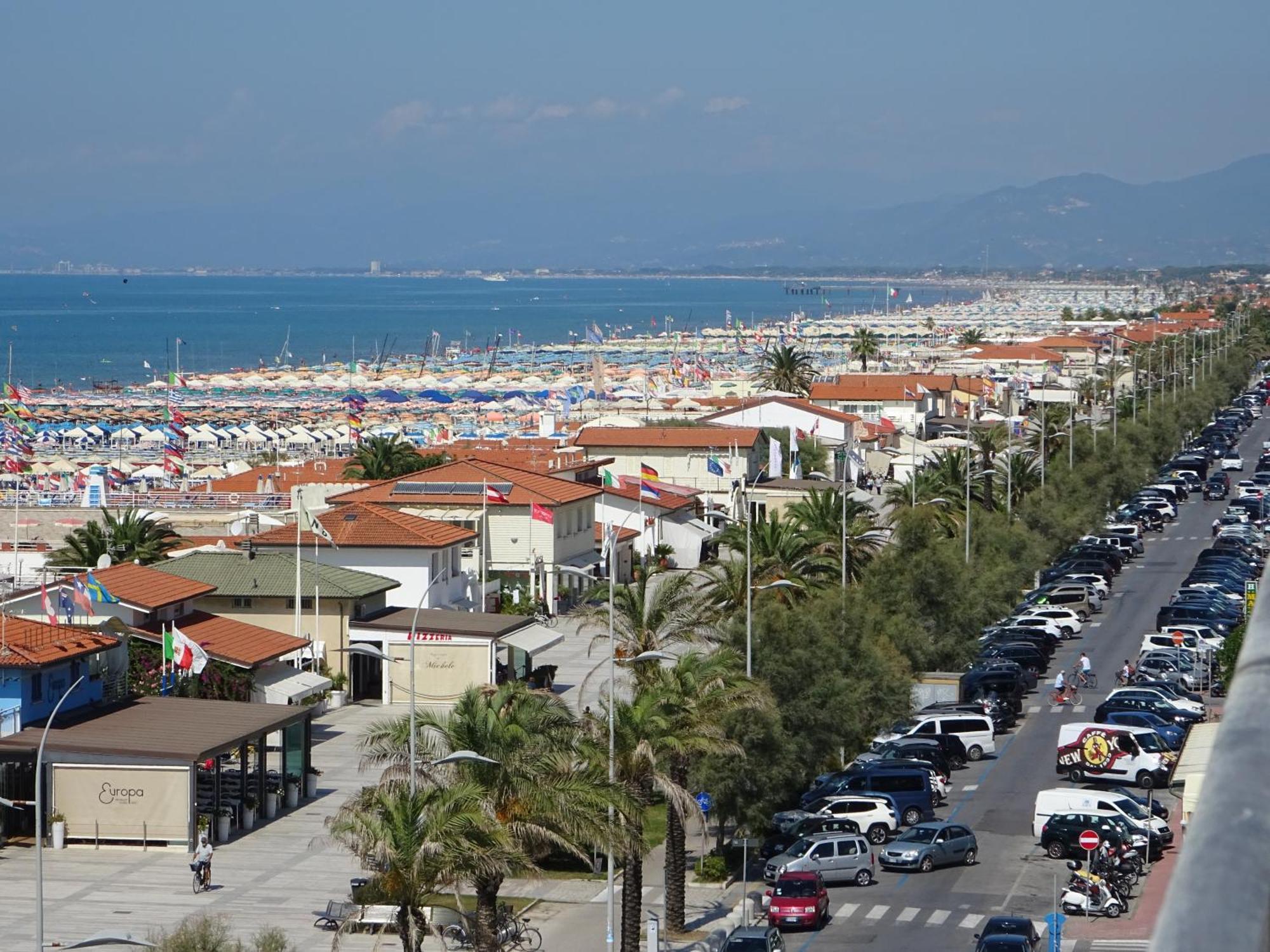 Hotel Sole E Mare Lido di Camaiore Exterior foto